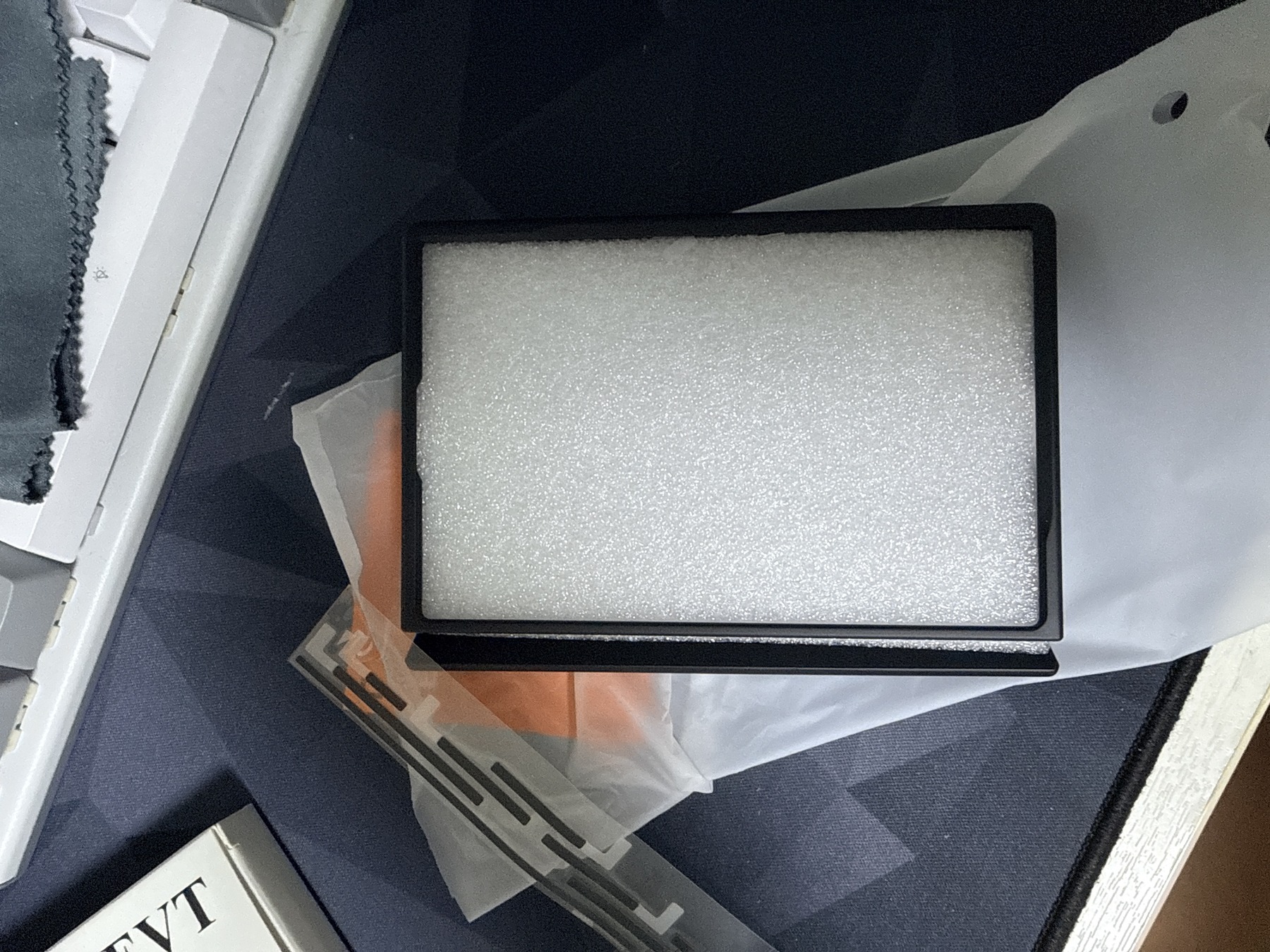 Qi2 20W 인증 갤럭시 맥세이프 케이스 에어핏프로 맥핏 블랙, 갤럭시Z 폴드8 제품 이미지