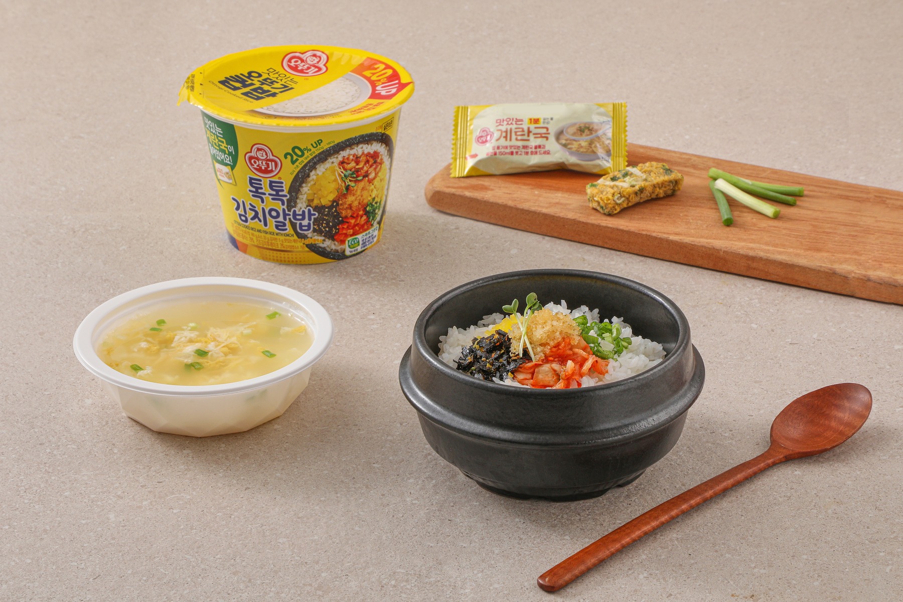 [슈퍼적립] [6+6+6+6] 오뚜기 컵밥 6개 4가지 맛 선택 (톡톡김치알밥 참치마요 치킨마요 진짬뽕밥 외) 제품 이미지